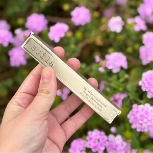 BNIB Stila Liquid Lipstick • Sirena